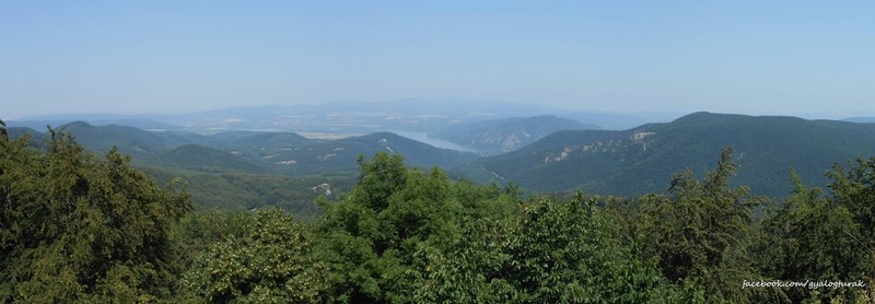 ...Látvány a Dobogókőről.